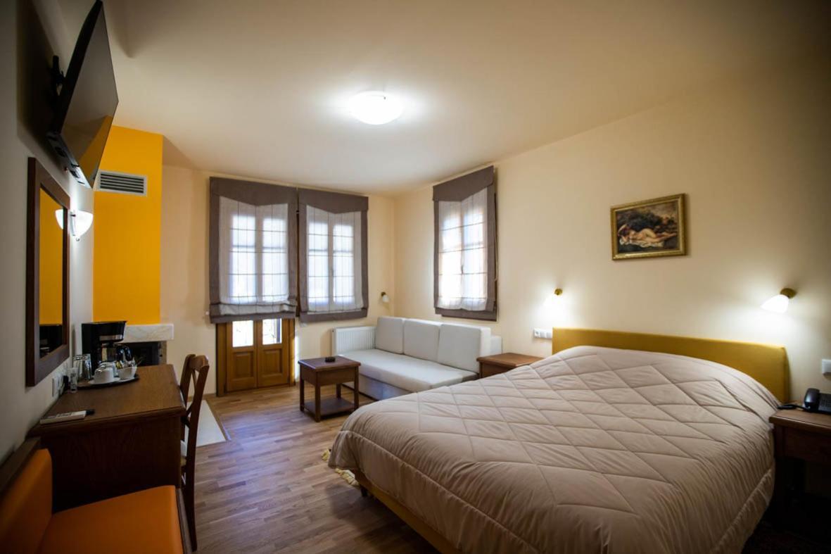 Rentinia Inn Rentína Exteriér fotografie