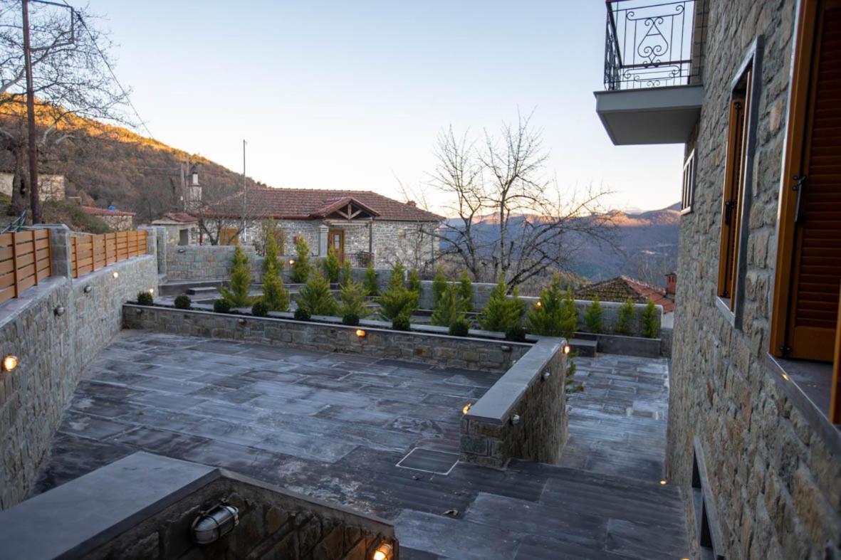 Rentinia Inn Rentína Exteriér fotografie