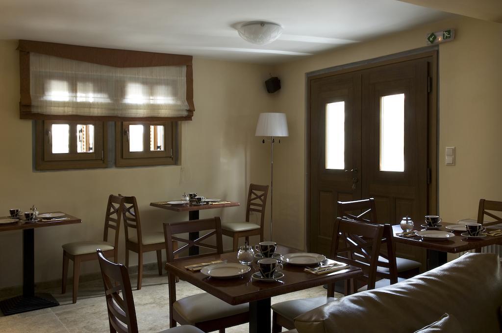 Rentinia Inn Rentína Exteriér fotografie