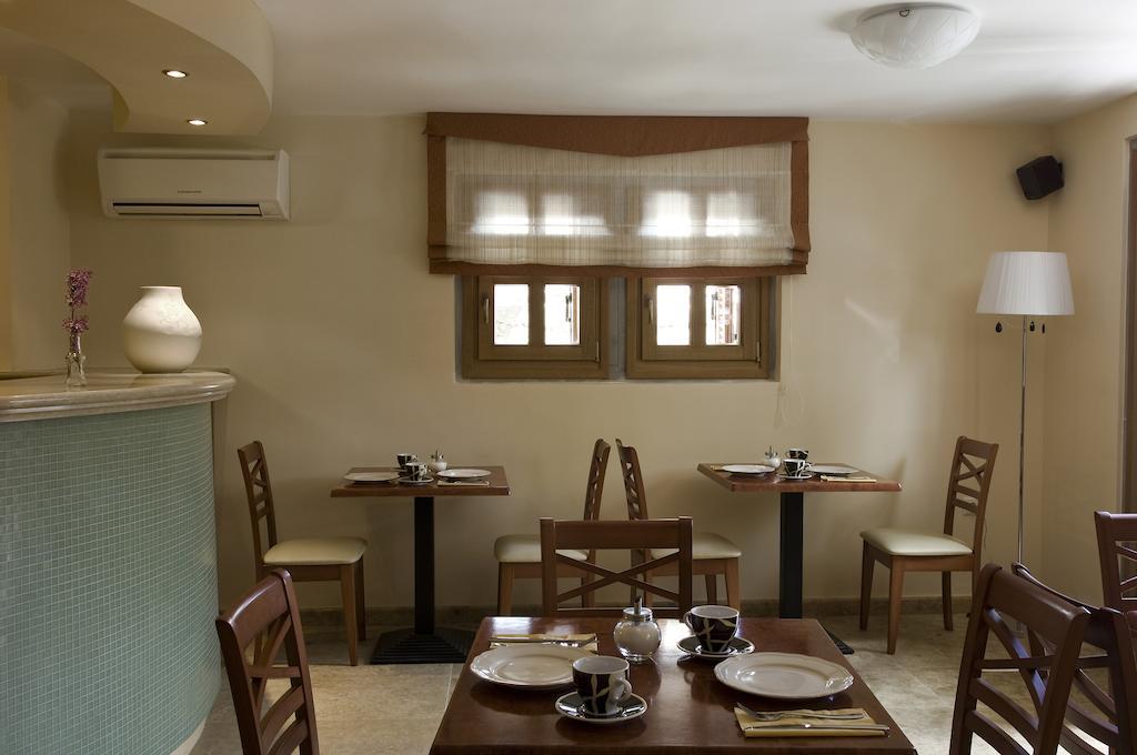 Rentinia Inn Rentína Exteriér fotografie